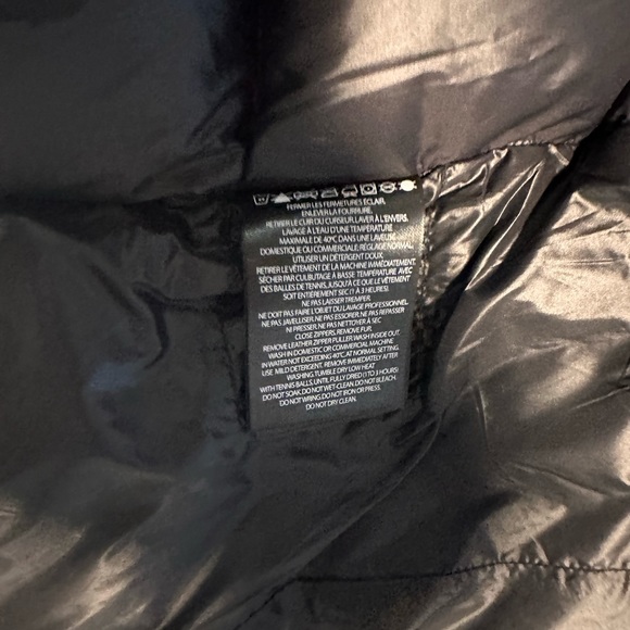 Mackage Bomber jacket size XS - Picture 5 of 6